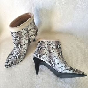 42 Gold Ojai Snake Boots